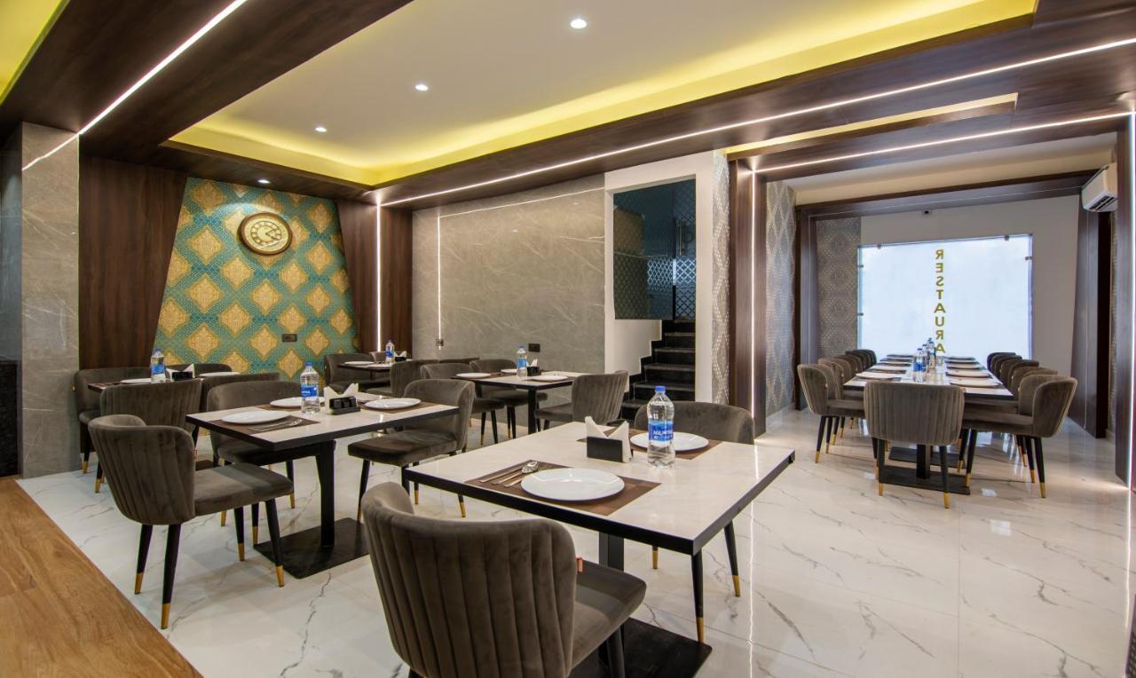 Treebo The Armani Near Igi Airport Hotel New Delhi Bagian luar foto