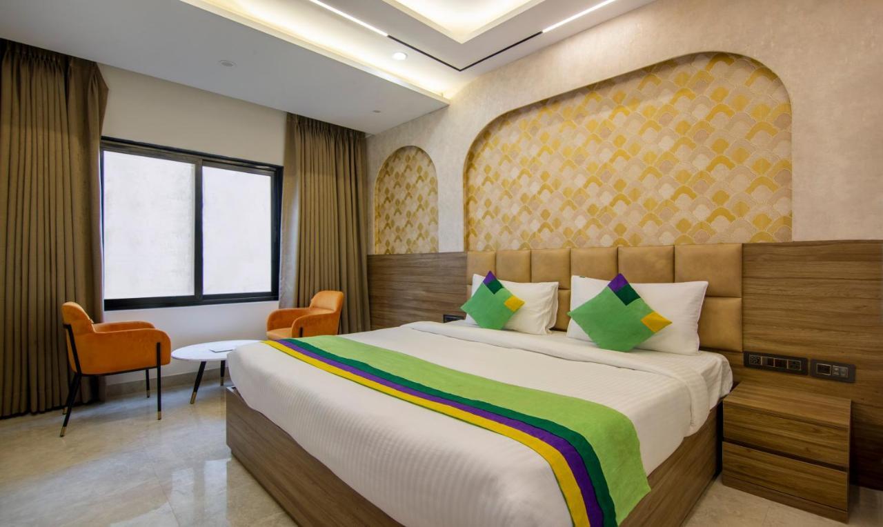 Treebo The Armani Near Igi Airport Hotel New Delhi Bagian luar foto