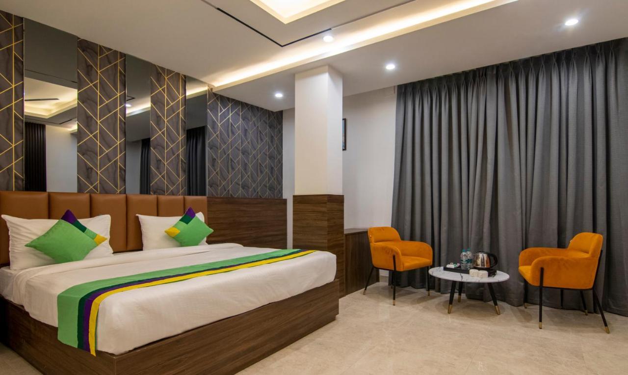 Treebo The Armani Near Igi Airport Hotel New Delhi Bagian luar foto